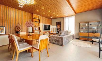 Casa com 3 dormitórios, 214 m² - venda por R$ 2.000.000,00 ou aluguel por R$ 11.340,00/mês - Vargem Grande - Teresópolis/RJ