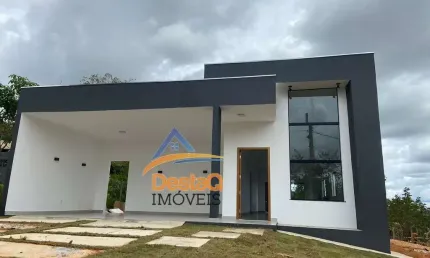 Casa em condomínio fechado com 3 quartos à venda no Condomínio Vale Do Luar, Jaboticatubas  por R$ 820.000