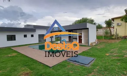 Casa em condomínio fechado com 3 quartos à venda no Condomínio Estância da Mata, Jaboticatubas  por R$ 850.000