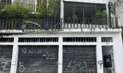 Imperdível casa para locação em São Paulo-SP, no bairro Parque Casa de Pedra: 3 quartos, 1 suíte, 2 salas, 4 banheiros, 3 vagas, 150m².