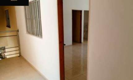 Apartamento para locação na Vila Ayrosa, São Paulo-SP: 2 quartos, 1 banheiro, 56,00 m² de área.