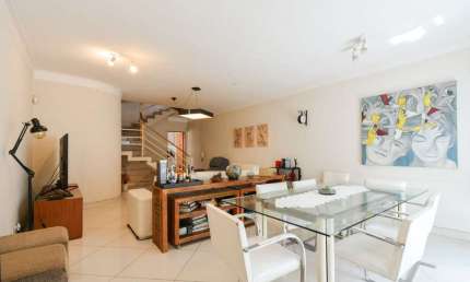 Casa com 4 quartos à venda na Rua dos Lírios, 237, Mirandópolis, São Paulo por R$ 1.670.000