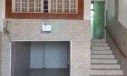 Alugue Sobrado na Vila Gustavo, São Paulo-SP: 4 Quartos, 2 Suítes, 2 Salas, 4 Banheiros, 3 Vagas de Garagem, 500m²!