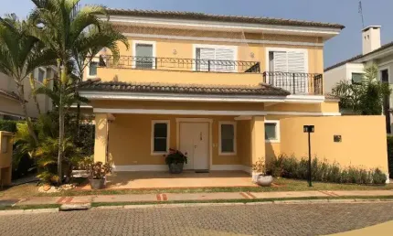 Casa residencial para Venda em Boa Vista, Sorocaba 4 dormitórios sendo 4 suítes, 3 salas, 2 banheiros, 2 vagas 242,06 m² construída, 242,06 m² útil, 2