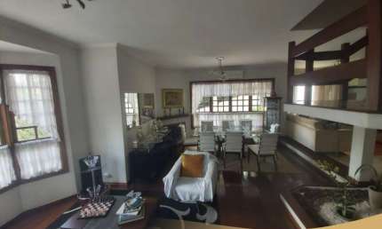 Venha se encantar com este magnífico imóvel que está disponível por um preço imperdível de R$ 1.220.693,00!