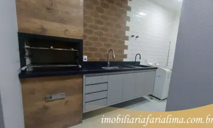 Conheça essa incrível casa residencial que acaba de chegar ao mercado por um preço irresistível: apenas R$ 750.000,00!