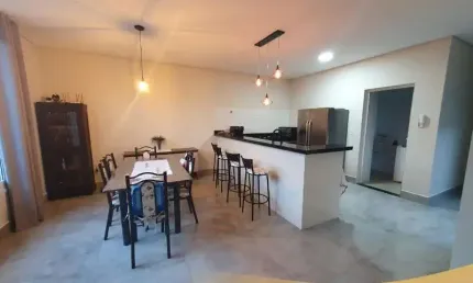 Esta é a oportunidade que você estava esperando! Linda casa residencial disponível por um preço imperdível de R$ 680.000,00.