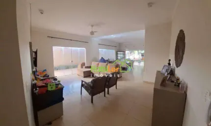 Casa com 3 dormitórios, 198 m² - venda por r$ 1.400.000 ou aluguel por r$ 5.000/mês - universitário - são josé do rio preto/sp