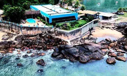 Sítio para Venda em Mangaratiba, PRAIA DE GUITY, 20 dormitórios, 9 suítes, 15 banheiros, 99 vagas