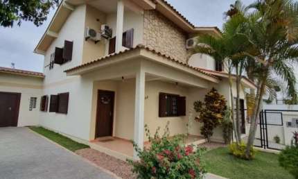 Casa com 4 quartos à venda na Vila São José, Araranguá 