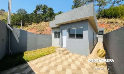 Casa à venda no centro de piracaia apto para financiamento