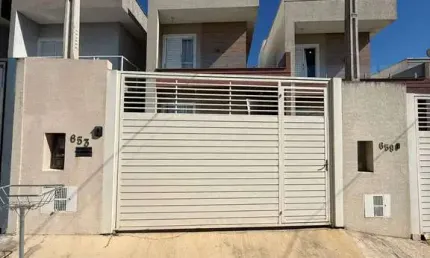 Casa à venda em terra preta – conforto, praticidade e ótima localização