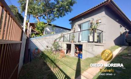 Casa para venda  com ótima localização e apto para financiameto