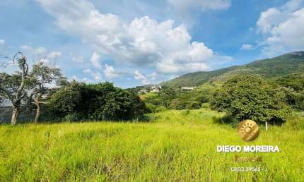 Terreno de 848m² à venda em Atibaia apto para financiamento