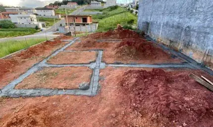 Terreno de 140m²  à venda em loteamento vem viver em terra preta