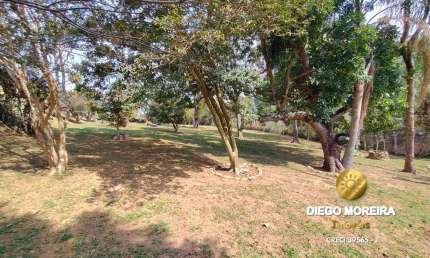 Terreno de 1.350m² à venda e apto para financiamento