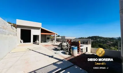 Casa com 3 dormitórios e piscina á venda em mairiporã