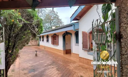 Casa à Venda em Bragança Paulista – totalmente térrea.