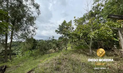 Terreno à venda em terra preta – excelente localização!