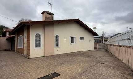 Casa Térrea para Locação em Atibaia – Comercial ou Residencial!