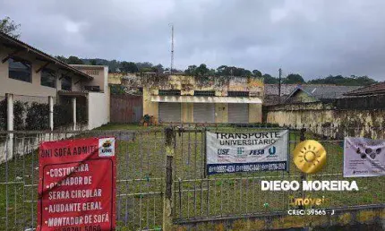 GALPÃO À VENDA NO BAIRRO DO PORTÃO – LOCALIZAÇÃO ESTRATÉGICA!