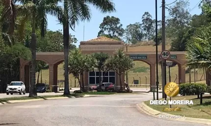 Terreno á venda em Atibaia em Loteamento Clube- 600 m²