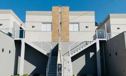 Casas à  venda em Terra Preta com 2 dormitórios - Condomínio estilo Village