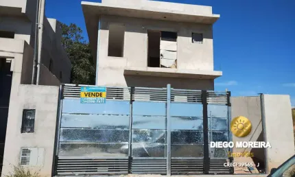 Casa escriturada à venda em bairro vem viver de terra preta