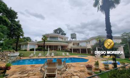 Belíssima Mansão em Condomínio de Alto Padrão – Atibaia/SP