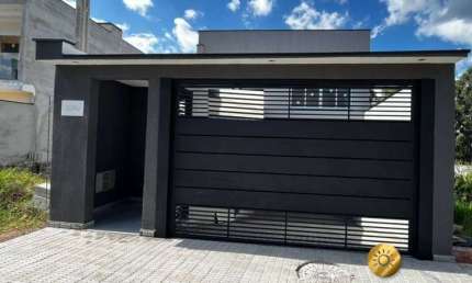 Casa com 3 quartos à venda na Rua Maria Gazolla Dártora, Laranjeiras, Caieiras