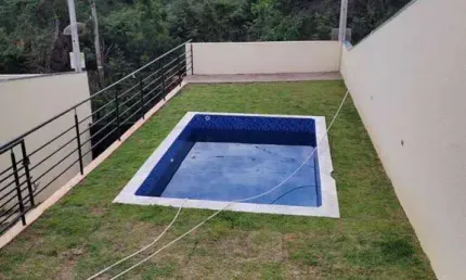 Casa completa à venda em Terra Preta – para Financiamento