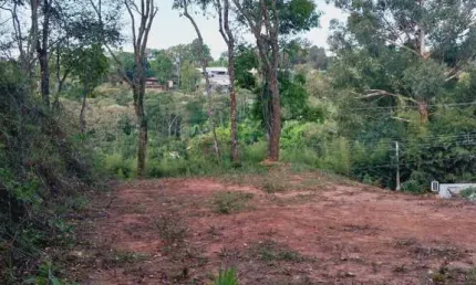 Lotes escriturados à venda em associação de moradores em Mairiporã