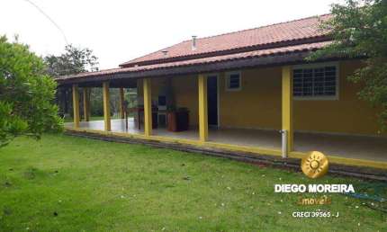 Sítio de 82.450m² à venda em Pedra Bela com casa sede e casa de caseiro