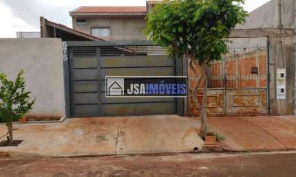 Sobrado para Venda em Pradópolis, Parque Dos Pássaros 1, 4 dormitórios, 1 suíte, 3 banheiros, 2 vagas
