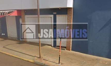 Casa para Venda em Pradópolis, CENTRO, 3 dormitórios, 2 suítes, 4 banheiros, 2 vagas