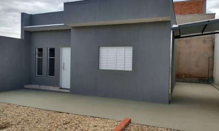 Casa para Venda em Pradópolis, Parque Dos Passaros, 2 dormitórios, 1 banheiro, 2 vagas