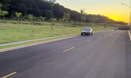 Terreno à venda na Via Anhangüera, 2, Centro, Ribeirão Preto