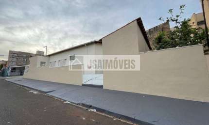 Casa para Venda em Ribeirão Preto / SP no bairro Jardim Paulista