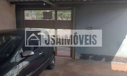 Casa com 2 quartos à venda no Centro, Dumont 