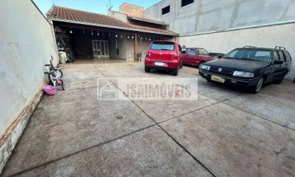 Casa para Venda em Pradópolis / SP no bairro Jardim Maria Luiza 2