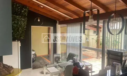 Casa para Venda em Ribeirão Preto / SP no bairro Vila Maria Luiza