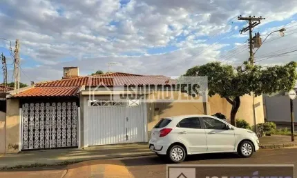 Sobrado para Venda em Pradópolis / SP no bairro CENTRO