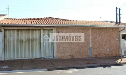 Casa com 2 quartos à venda na Campos Sales, 304, Centro, Pradópolis