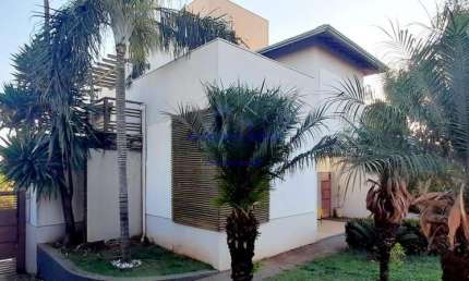 Casa para Venda em Piratininga, Residencial Primavera, 3 dormitórios, 3 suítes, 4 banheiros, 4 vagas