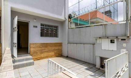 Casa com 2 quartos para alugar no Brooklin, São Paulo 