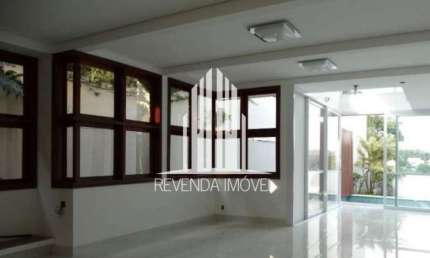 Casa com 4 quartos para alugar em Sumaré, São Paulo 
