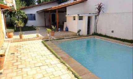 Casa com 4 quartos para alugar no Jardim Morumbi, São Paulo 