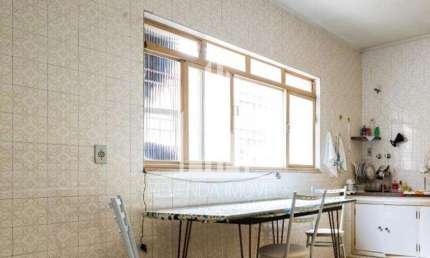 Casa para Locação no Planalto Paulista, São Paulo-SP: 3 Quartos, 1 Sala, 2 Banheiros, 2 Vagas de Garagem, 140m² de Área