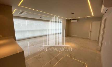 Imperdível apartamento para locação na Vila Nova Conceição, São Paulo-SP: 2 quartos, 2 suítes, 2 salas, 2 banheiros, 2 vagas, 134m².