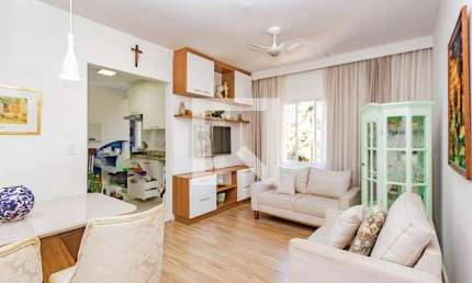 Apartamento à Venda - Bosque da Saúde, 2 Quartos,  70 m2